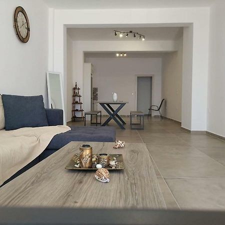 Papillon Villa Pera Gyalos Bagian luar foto