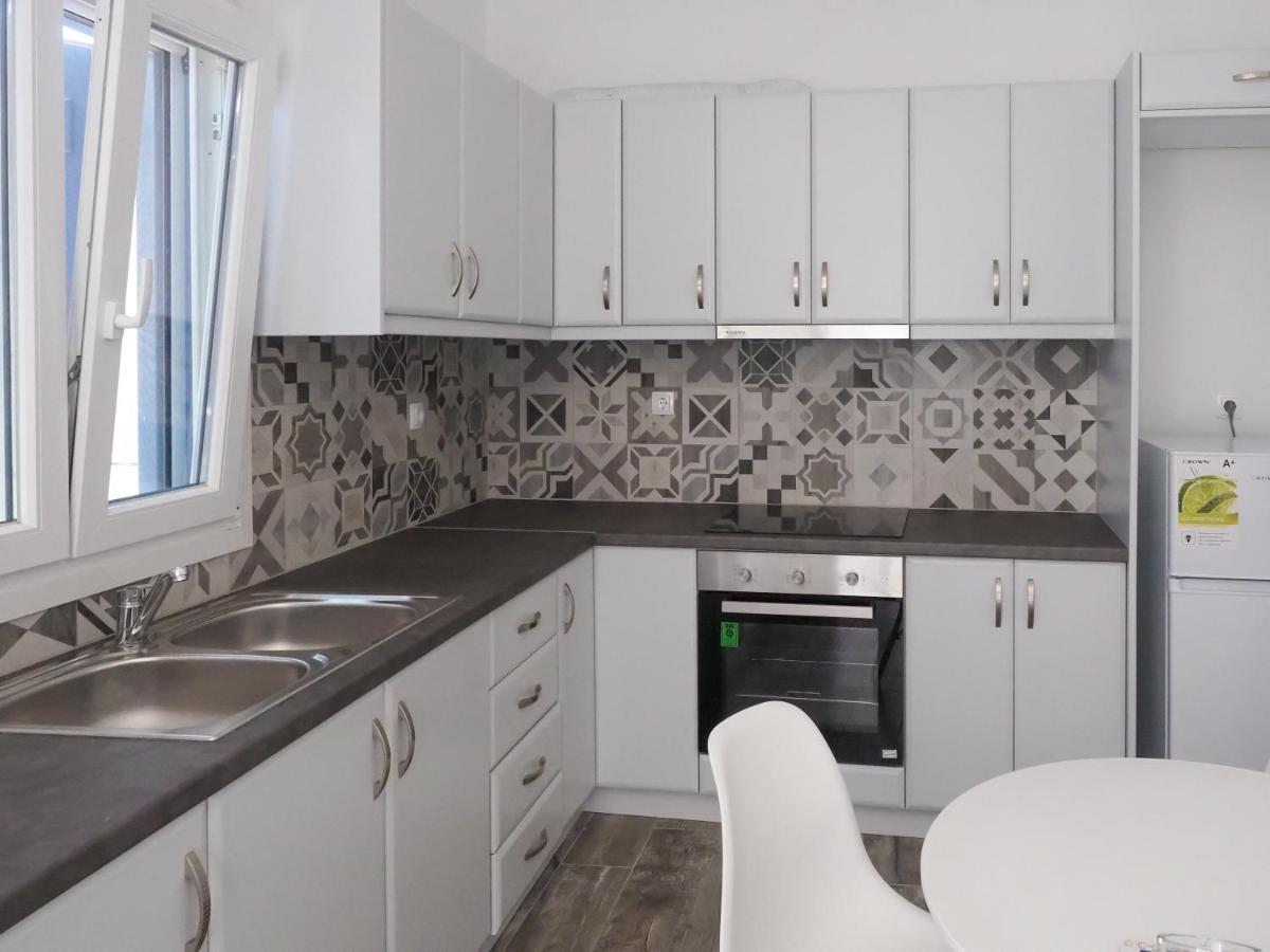 Papillon Villa Pera Gyalos Bagian luar foto